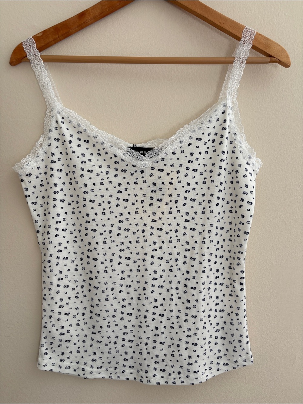Streetwear Society White Lace-Trim Camisole with Navy Floral Print